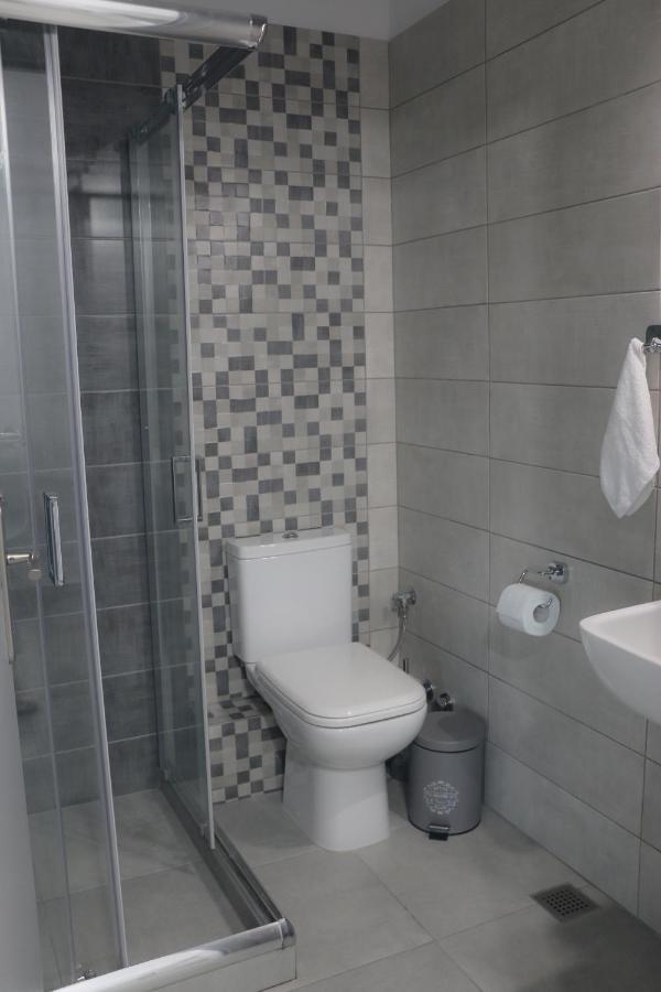 Milias Apartment'S Ієрісос Екстер'єр фото